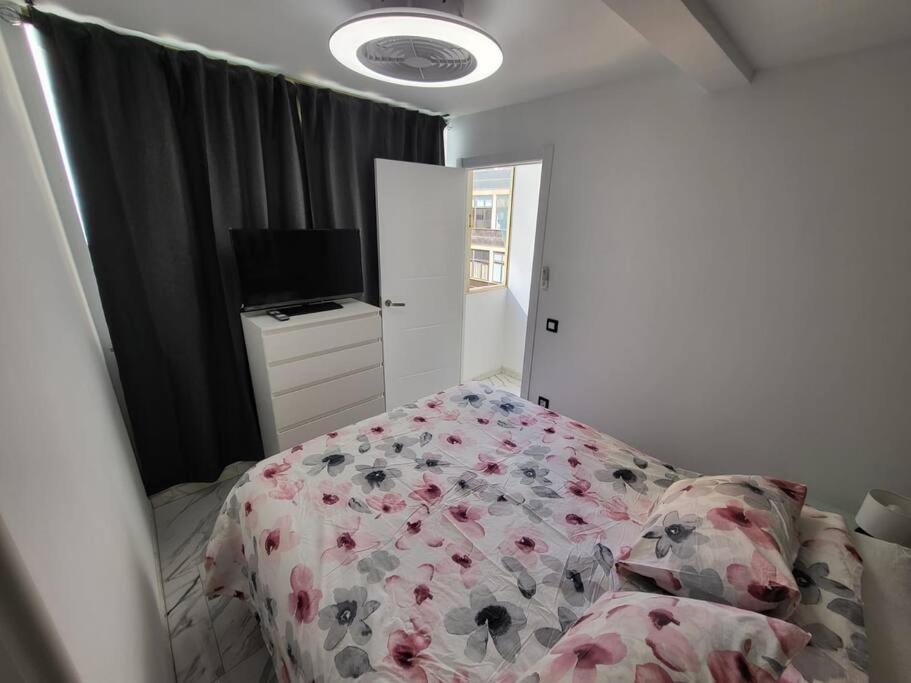 Las Canteras New 2 Bedrooms Flat At The Beach Parking Optional Лас-Пальмас-де-Гран-Канарія Екстер'єр фото